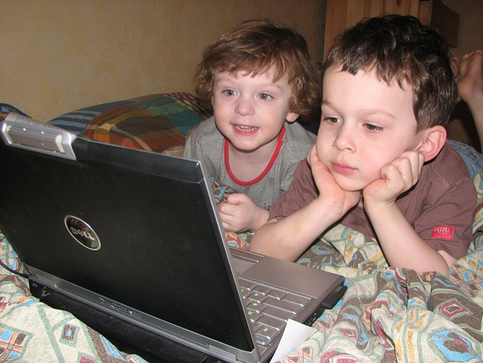Google: Responsible parents not new laws will keep children safe online