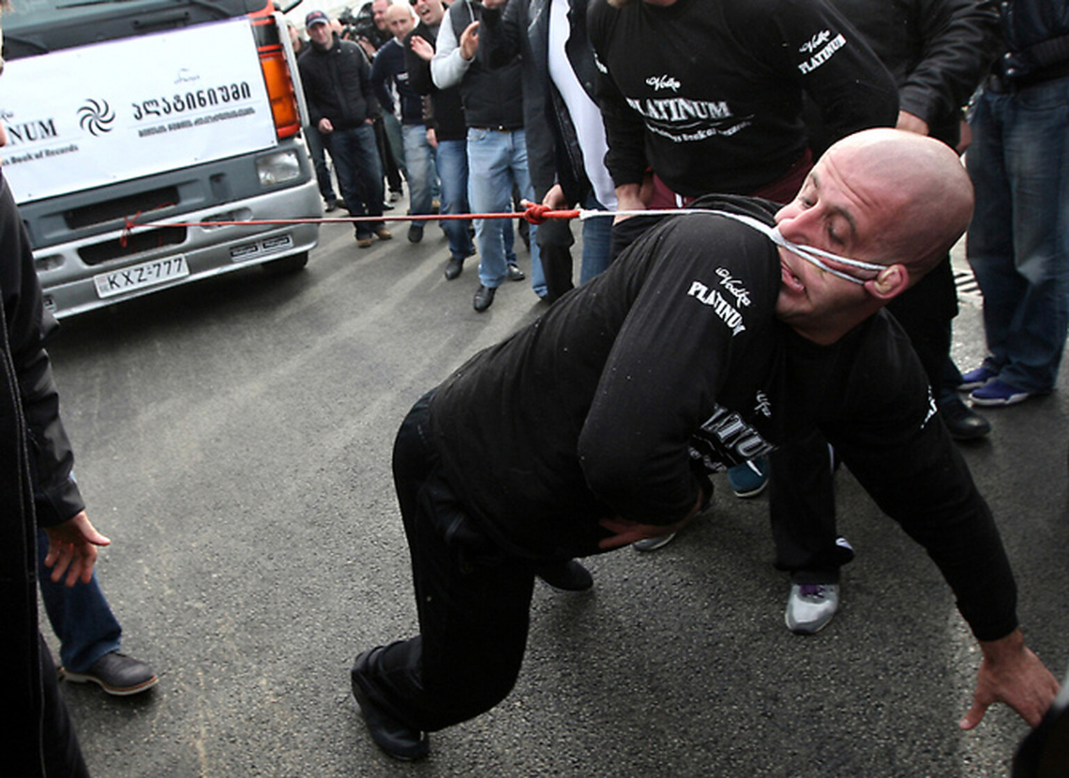 Georgian man pulls eight tonne lorry with his ear