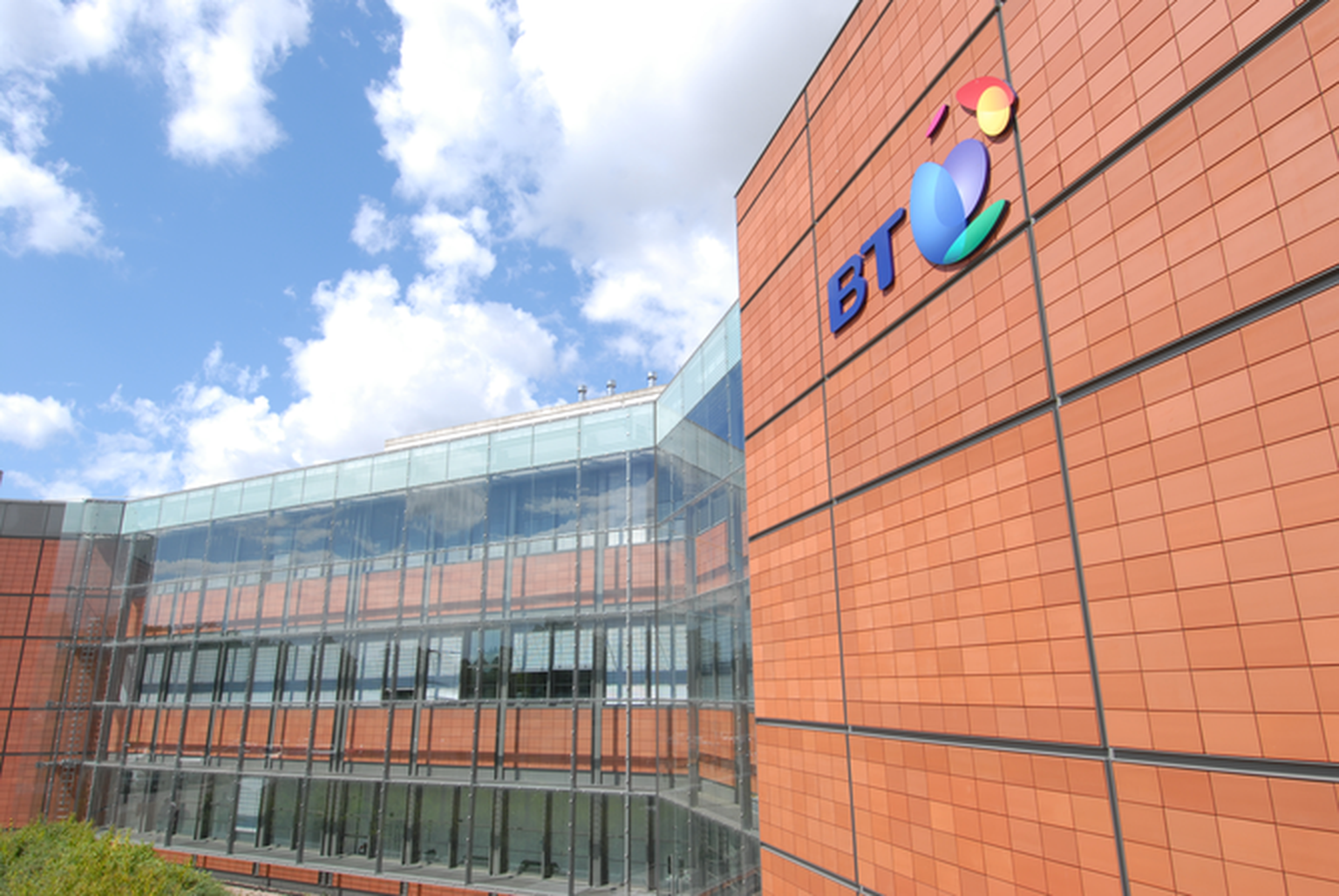 BT Cloud takes on Dropbox with 500GB for £9/month