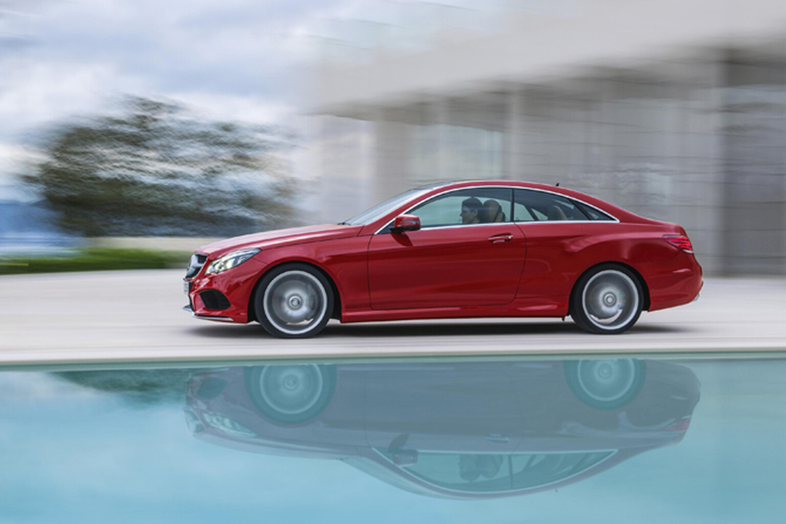 Mercedes E-Class coupe and convertible pictures revealed