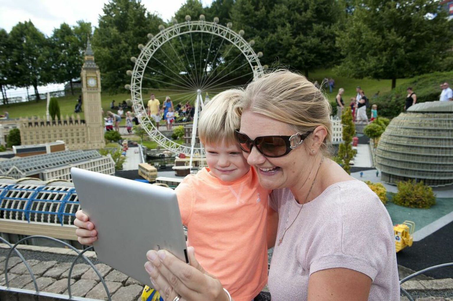 Free WiFi from The Cloud lets Legoland Windsor guests jump queues