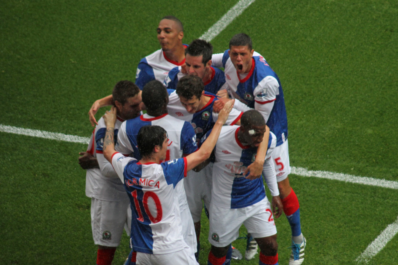 How can I get 2014/15 Sky Bet Championship and League football on TV?