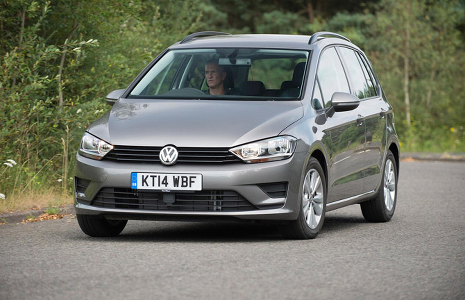 VW Golf SV review