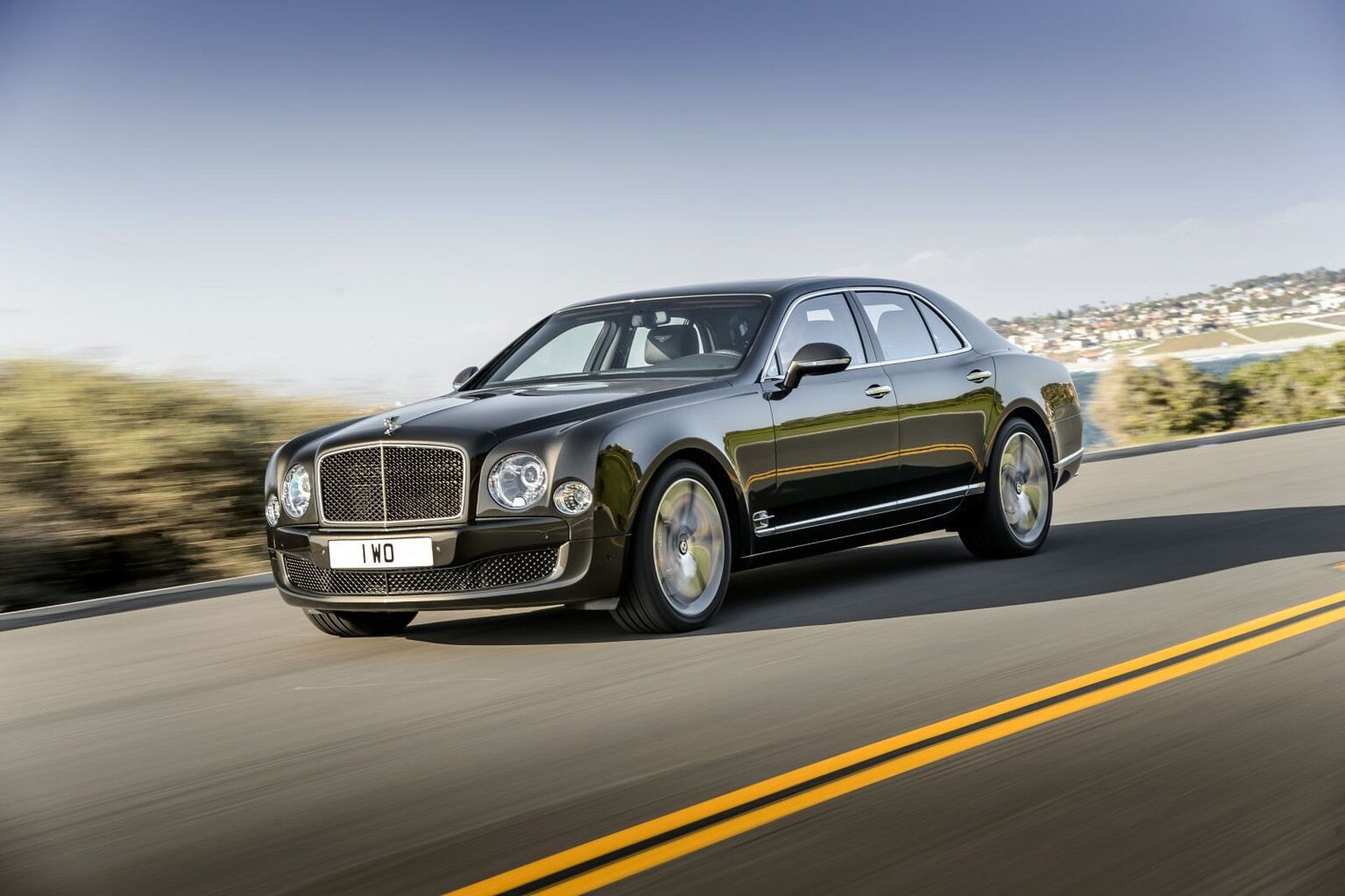 Bentley Mulsanne Speed lives up to its name and then some