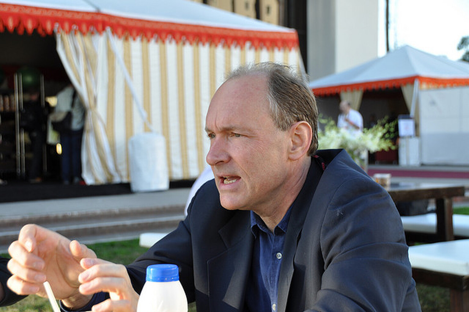 Tim Berners-Lee calls for web privacy to be enshrined in law