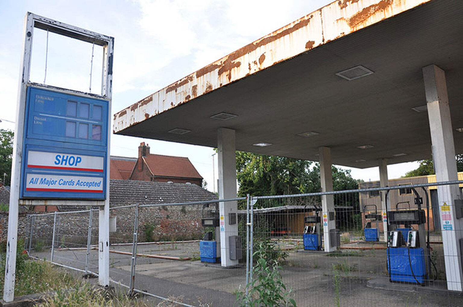 Decline in local petrol stations blamed on supermarkets