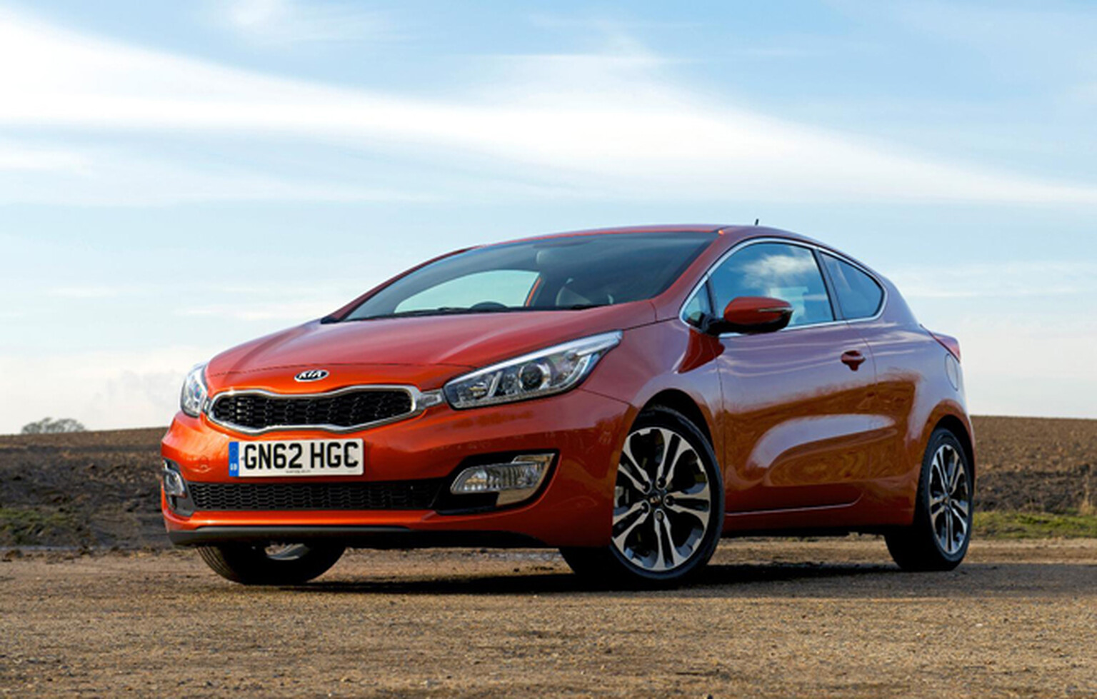 New Kia Pro Ceed has Ford Focus, VW Scirocco in it sights