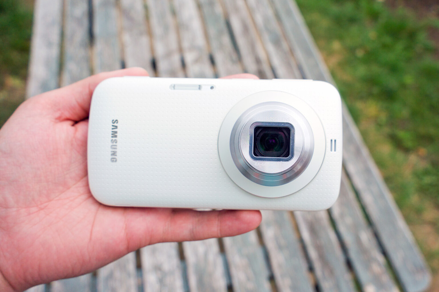Samsung K Zoom Review: In Depth