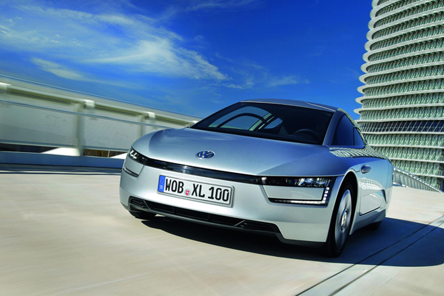 Volkswagen's 313mpg XL1 to enter production