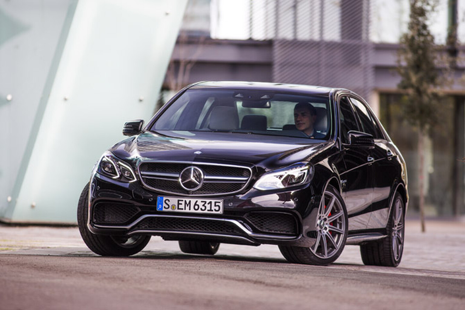Mercedes-Benz E63 AMG Review