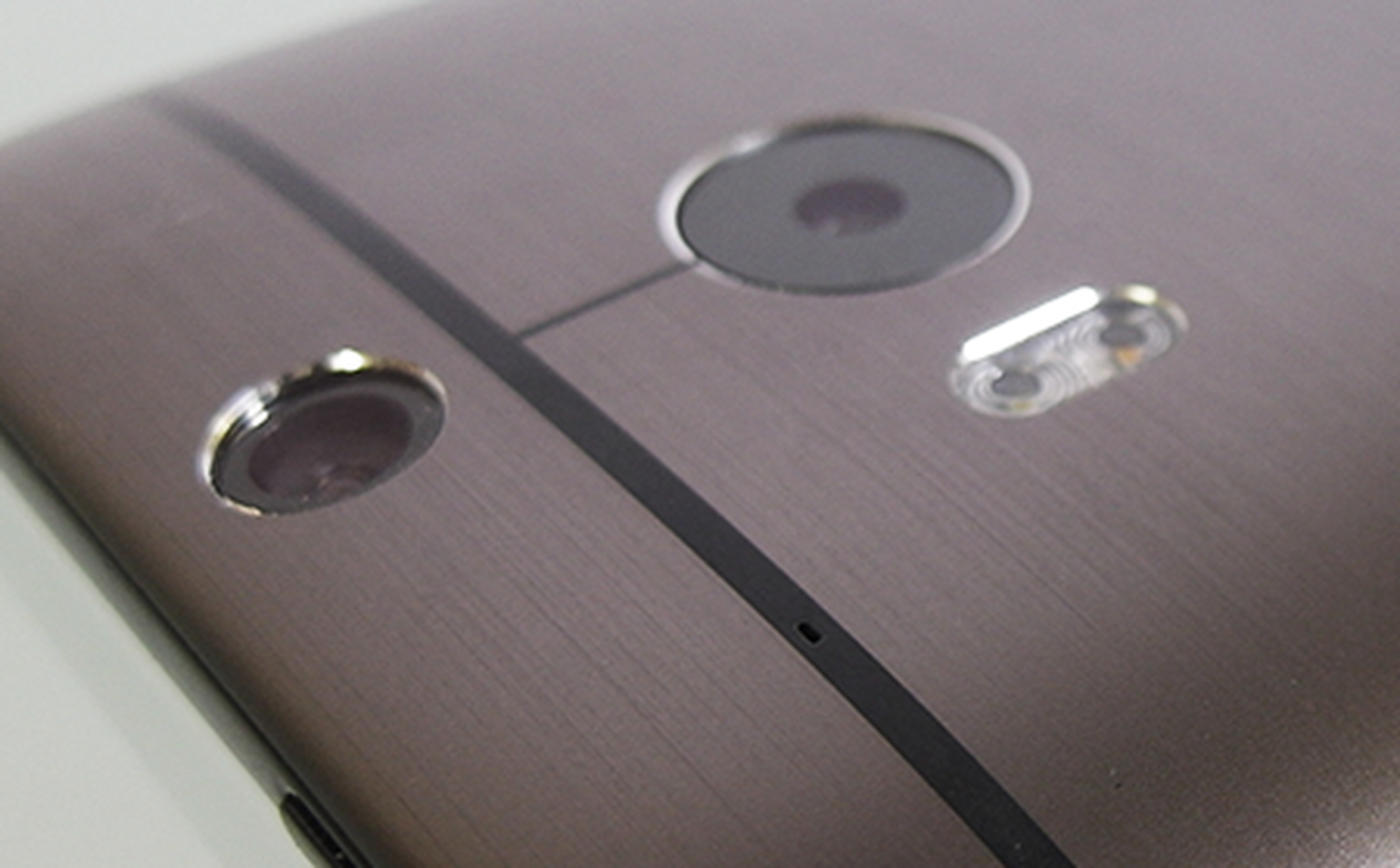 HTC One (M8) Review: In Depth