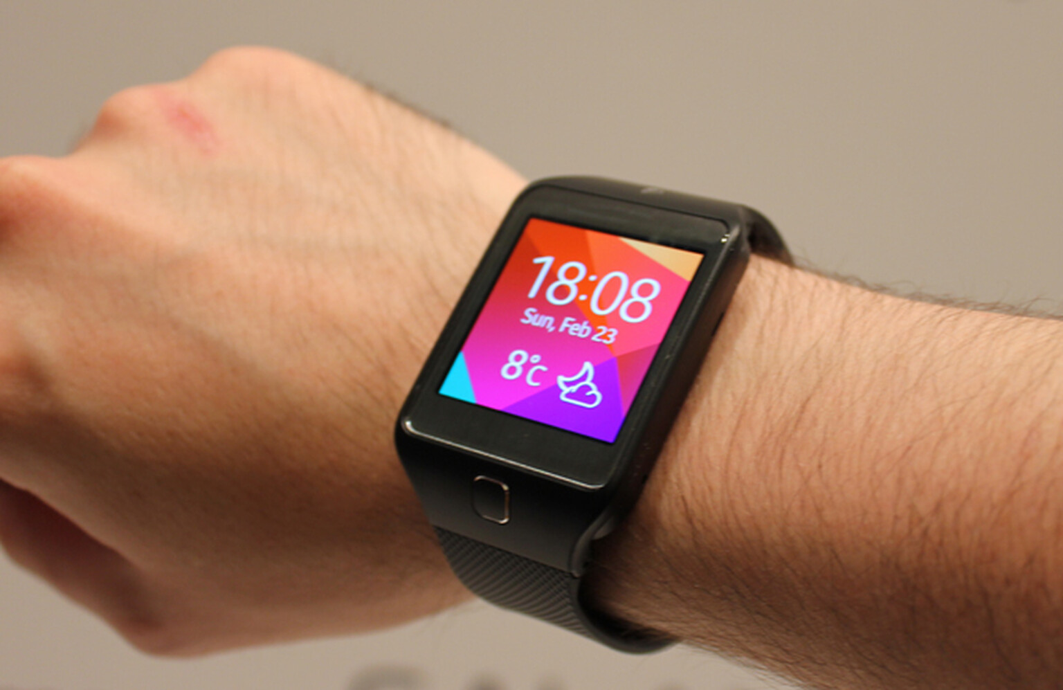 Samsung Gear 2 Solo with SIM card leaked