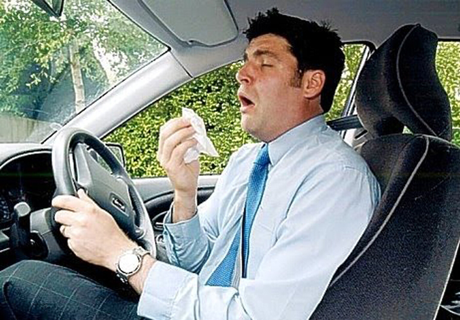 Driving with a cold equivalent to drinking three or four pints of alcohol