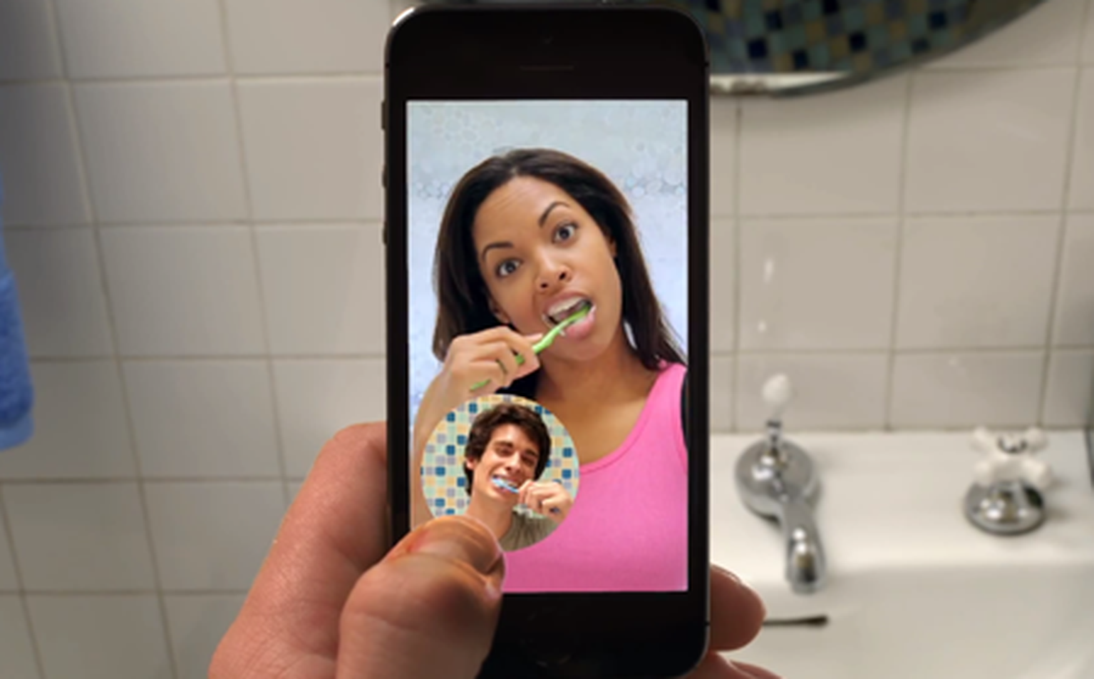 New update puts more Chat into Snapchat with messaging and two-way video