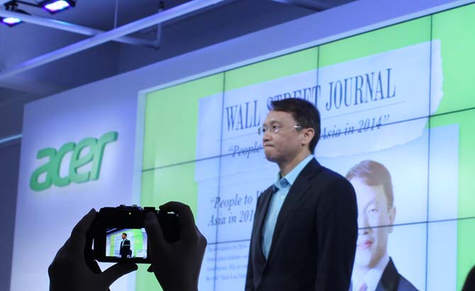 Acer shows off new hybrid tablet and wearable wrist tech