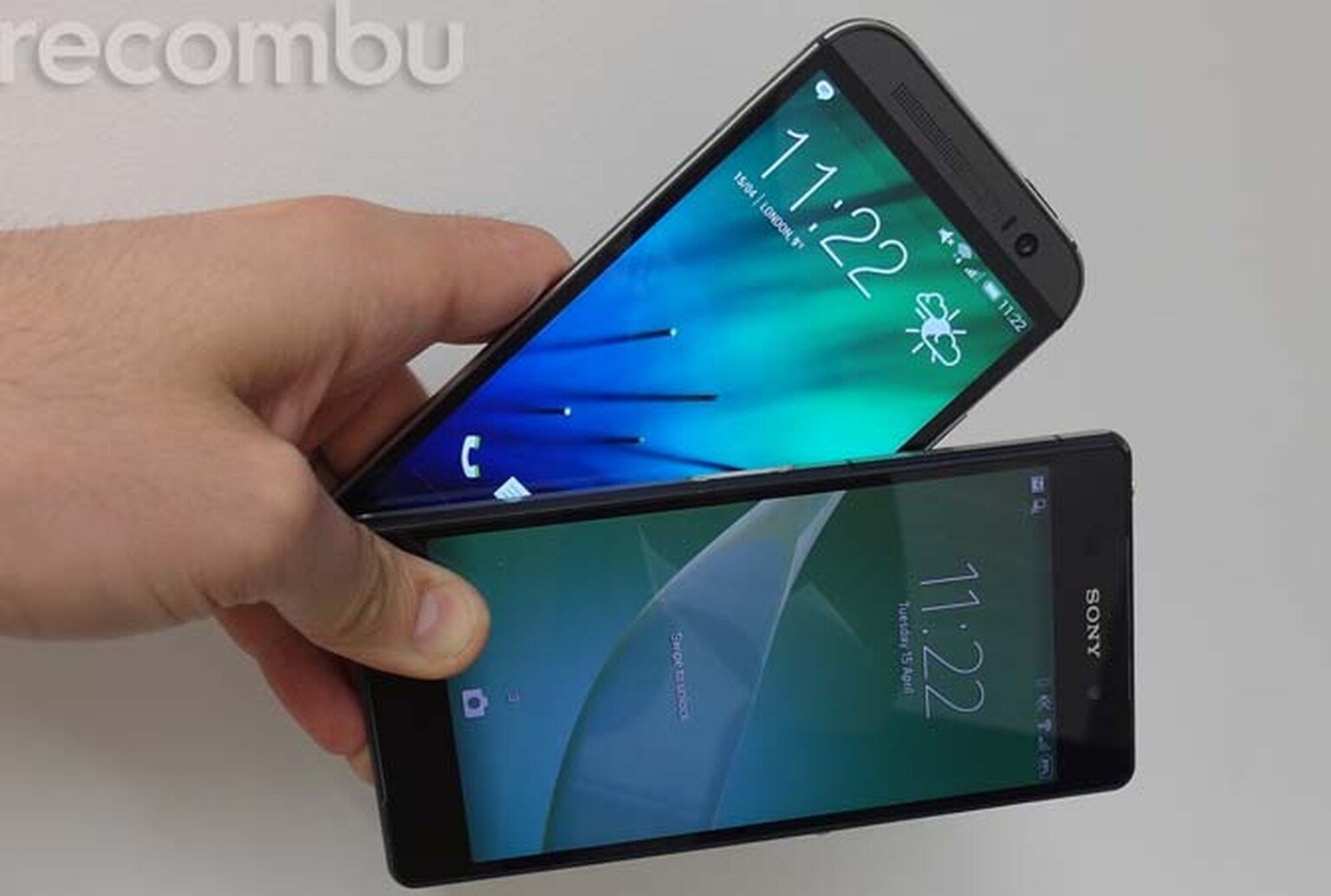 Sony Xperia Z2 vs HTC One M8: What's the difference and which should I buy?
