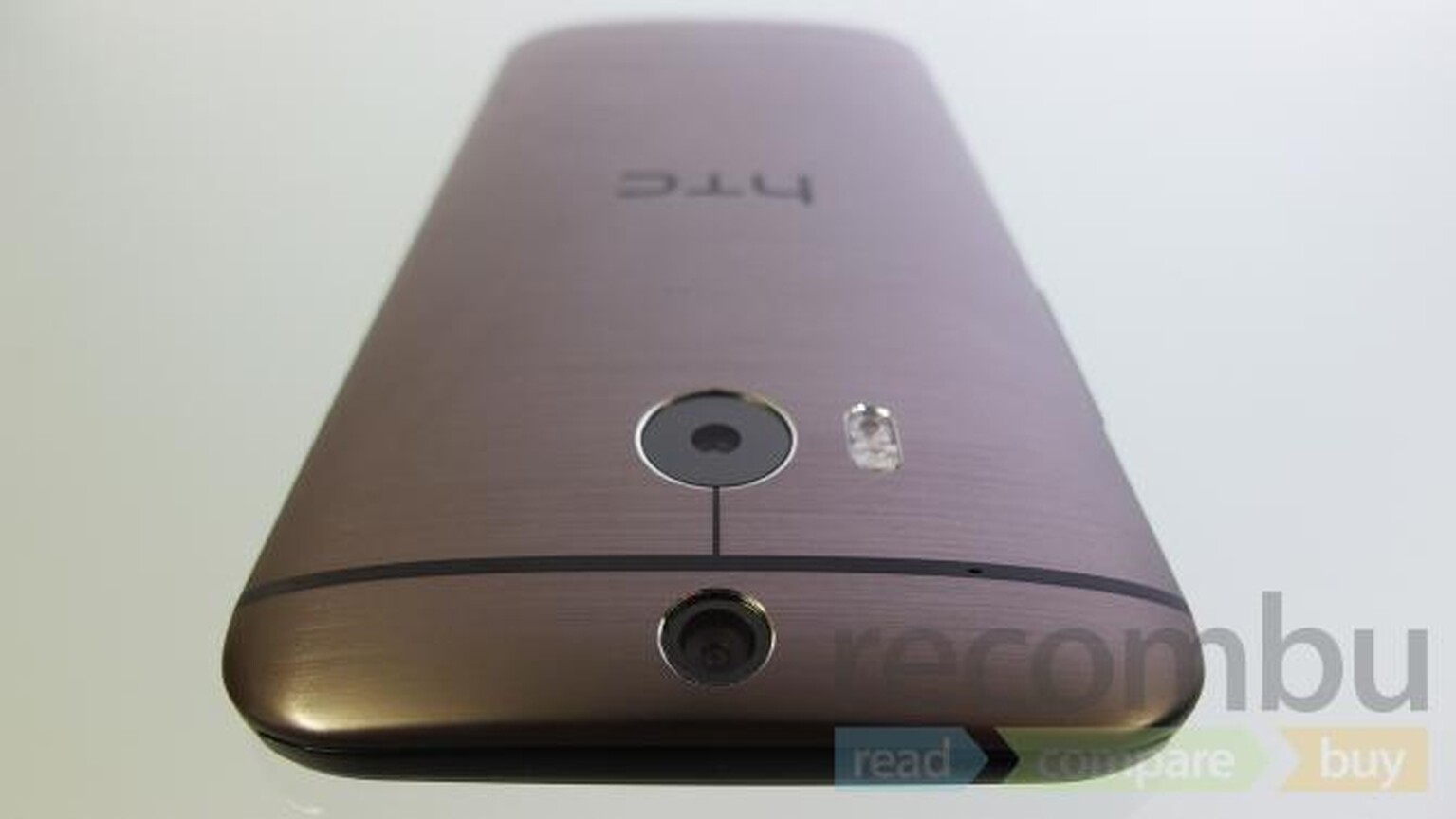 HTC One M8 Mini ditches the Ultrapixel camera