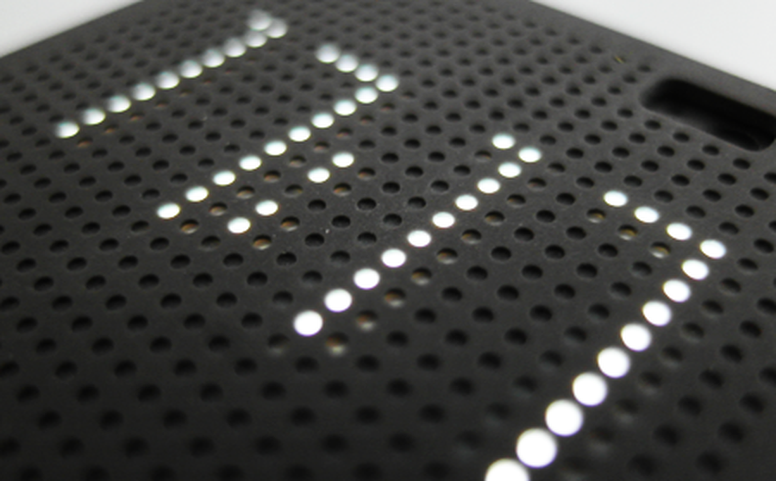 HTC Dot View case hands-on