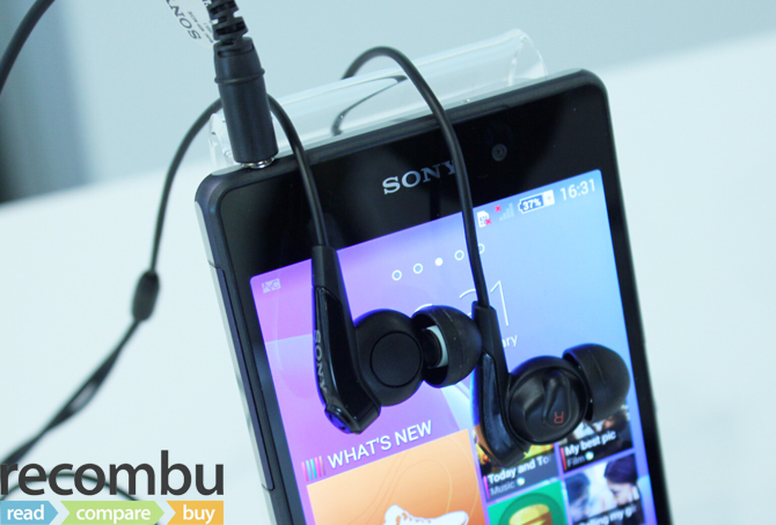 Free Michael Jackson for Sony smartphone fans