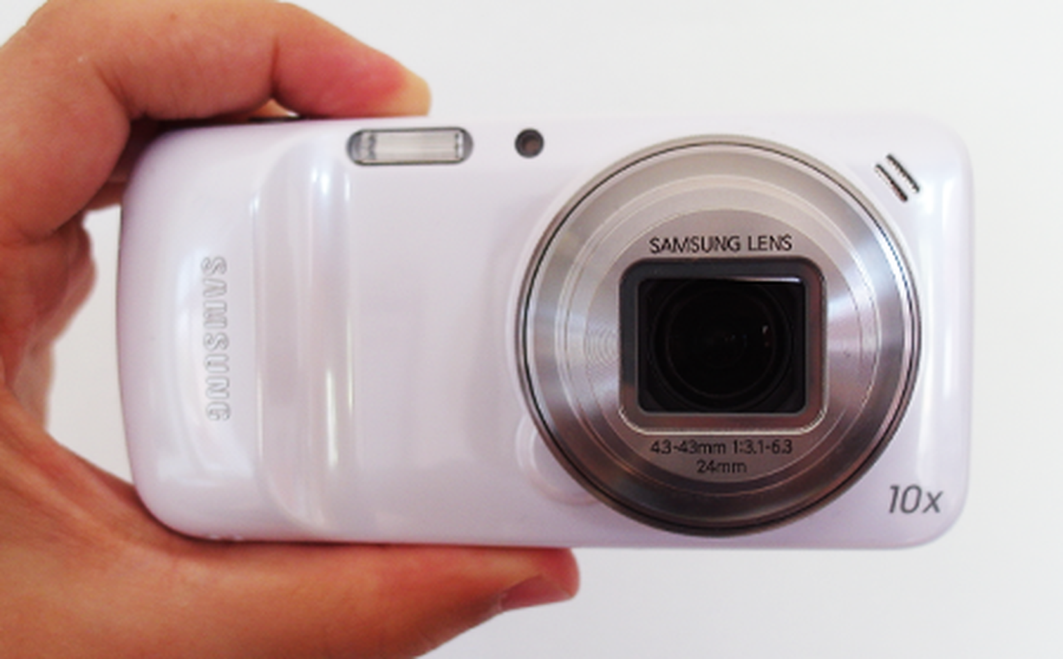 Samsung Galaxy S5 Zoom to feature 20-megapixel sensor and 10x optical zoom?