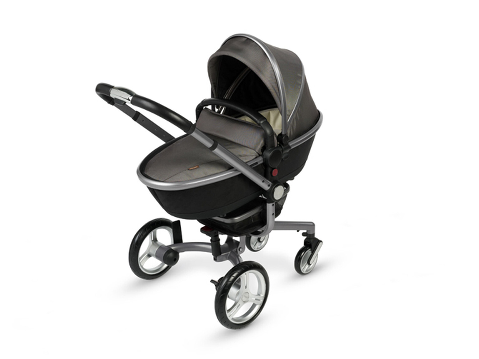 Aston Martin pram is perfect for high-strollers