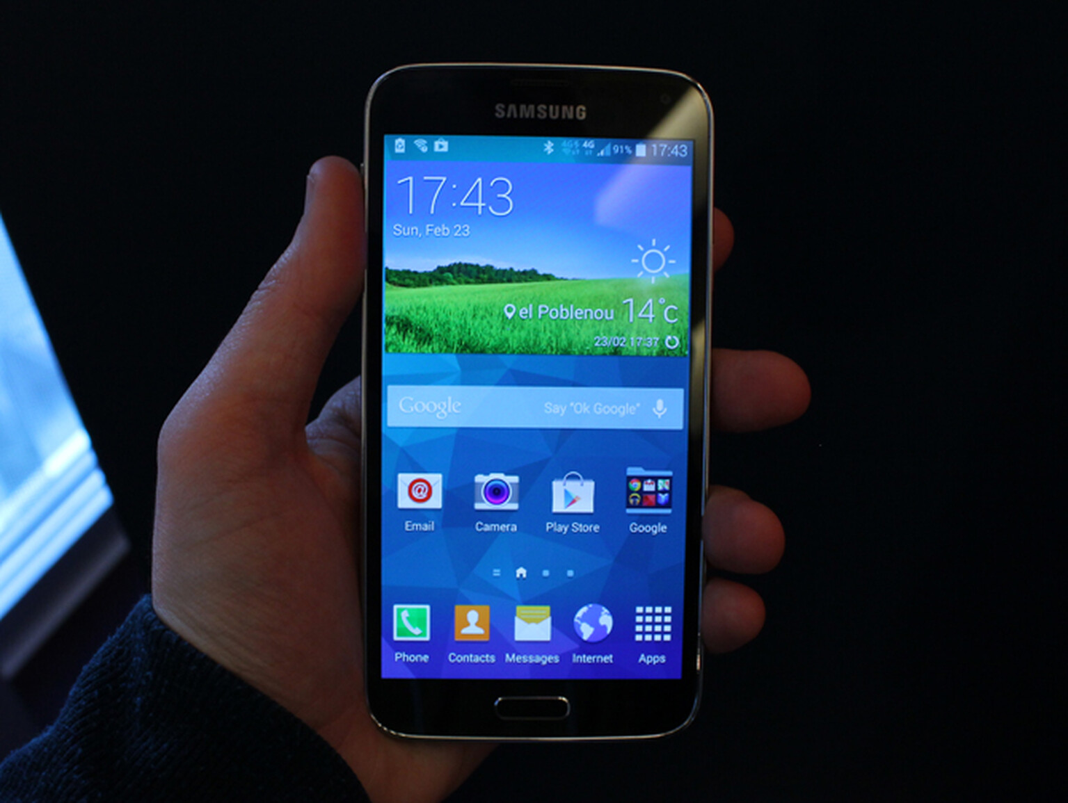 Samsung Galaxy S5 launches (MWC 2014)