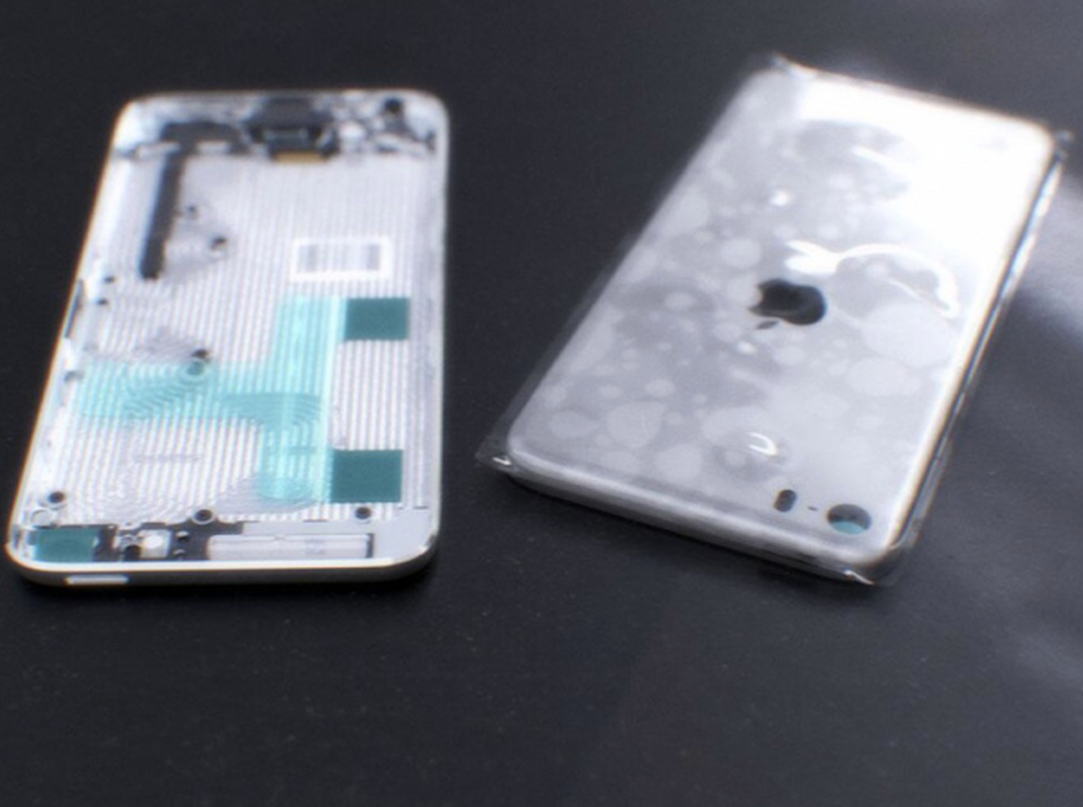 Apple iPhone 6 photos reveal much bigger screens