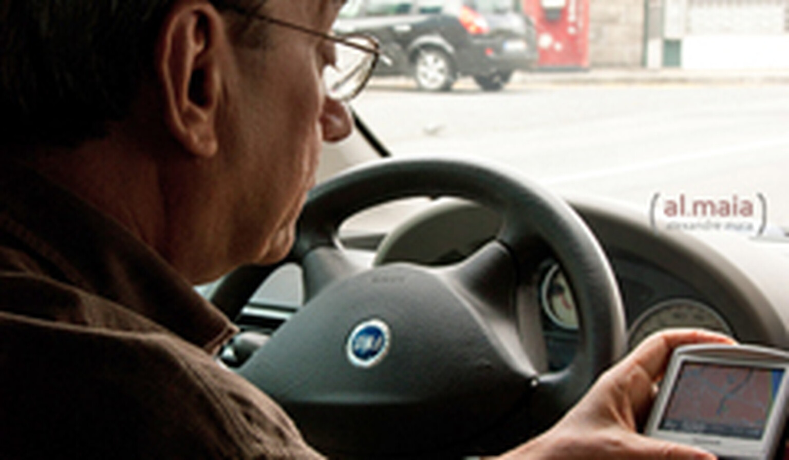 "Granny nav" sat nav dumbs down for the elderly, only shows left turns