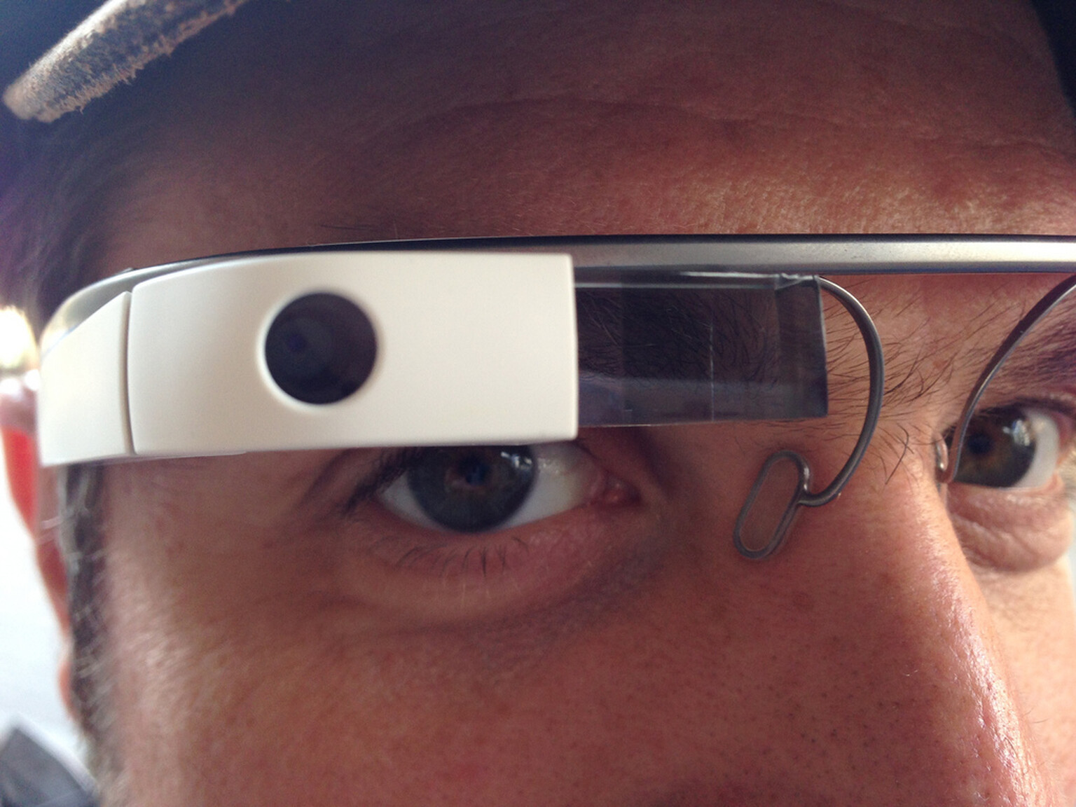 Google Glass wearer interrogated at cinema by the FBI