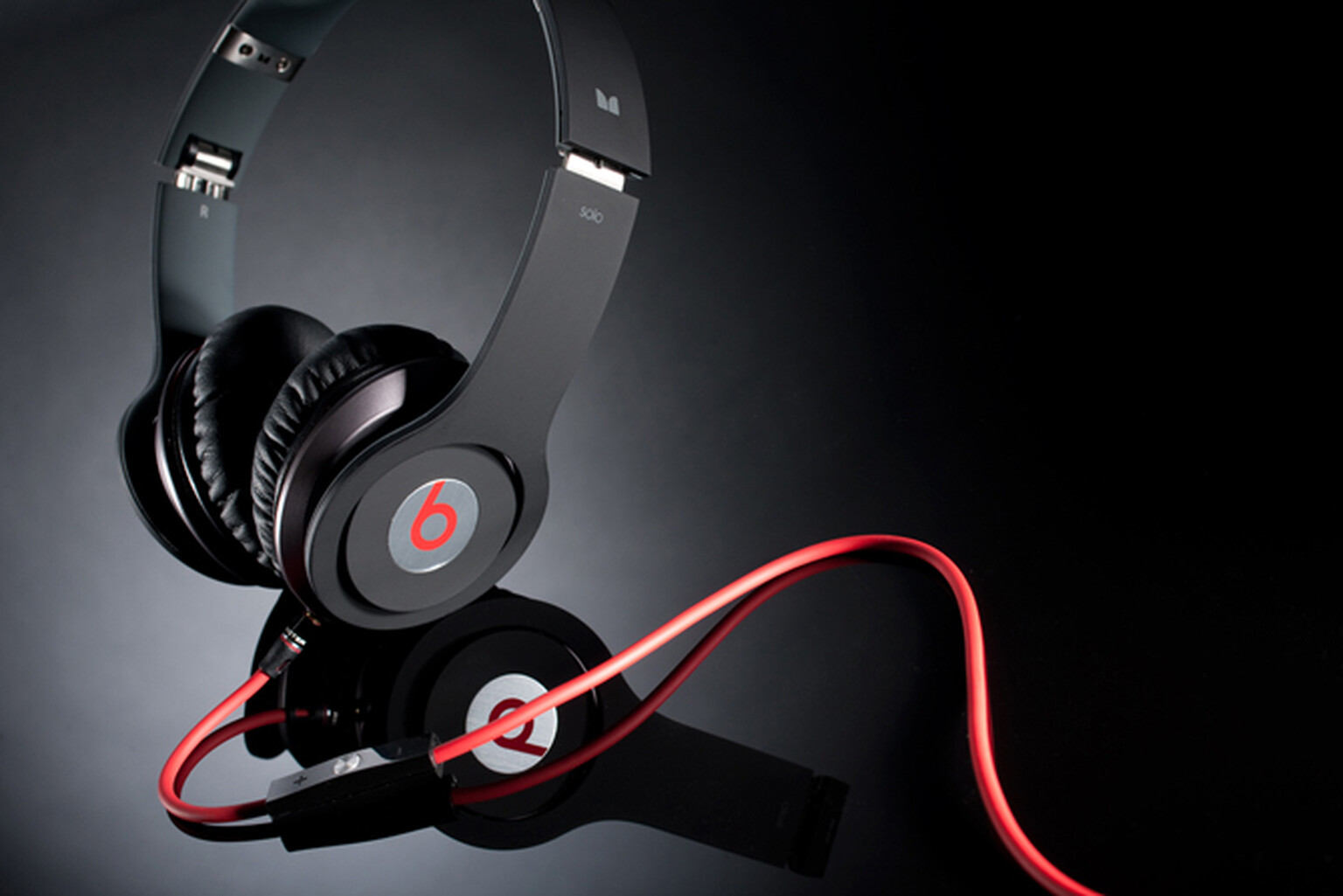 Beats Audio music streaming to knock spots off Spotify