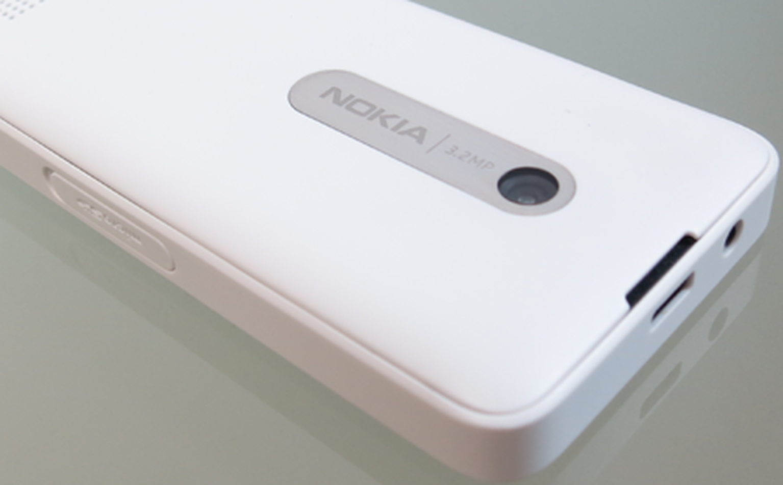 Nokia 301 Review: In Depth