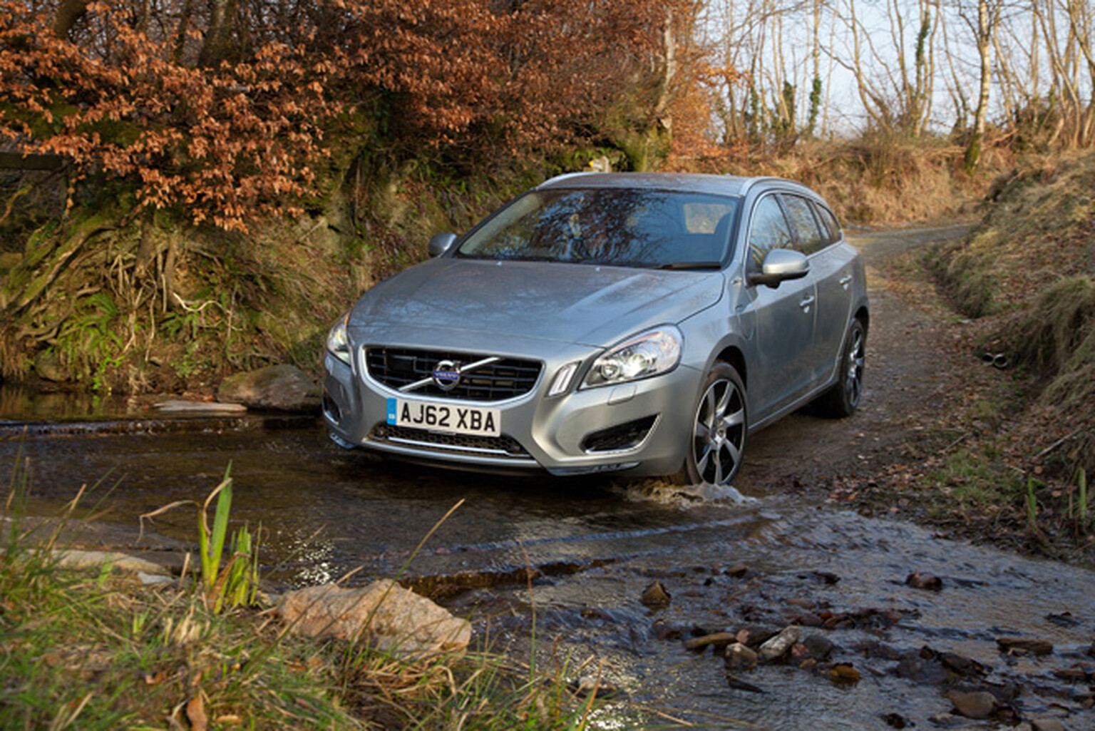 Volvo V60 Plug-In Hybrid Review