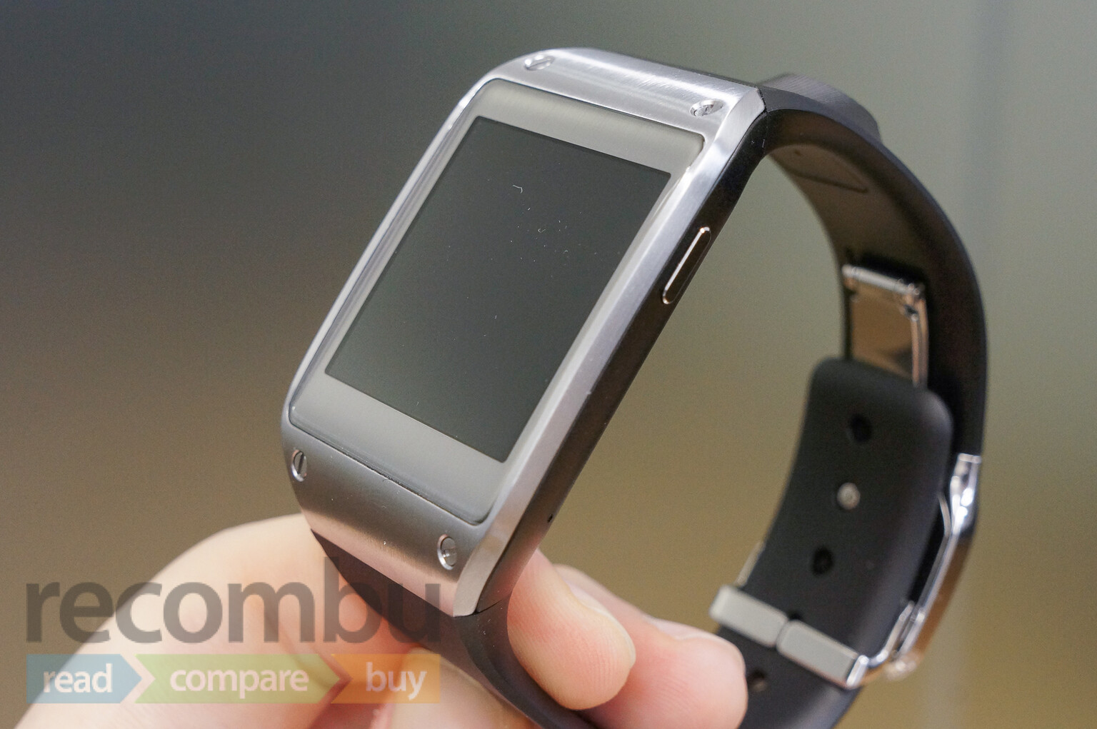 Samsung is expanding Galaxy Gear support to additional devices