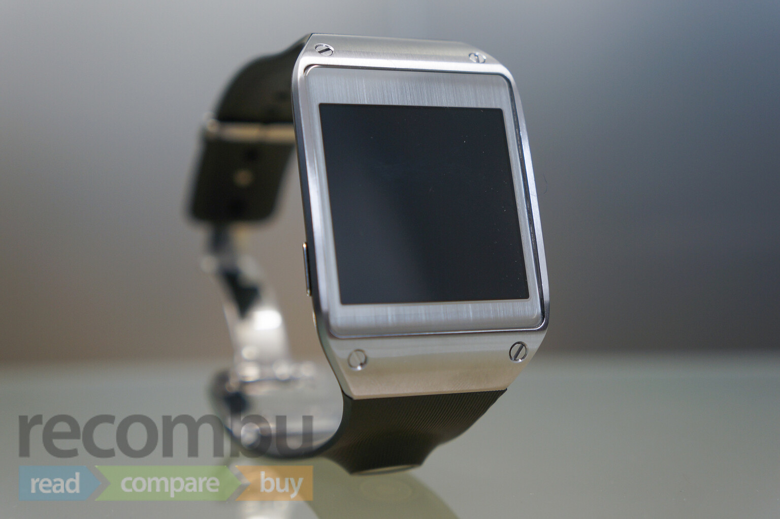 Samsung Galaxy Gear Review: Welcome to the new Samsung