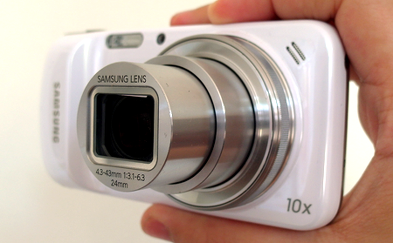 Samsung Galaxy S4 Zoom Review: In Depth