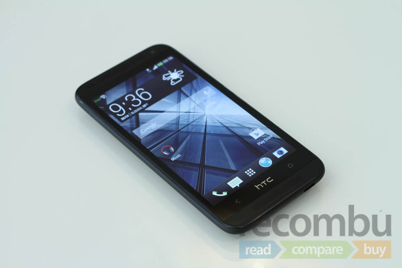 Hands-on with the HTC Desire 601, a new mid-level handset with LTE