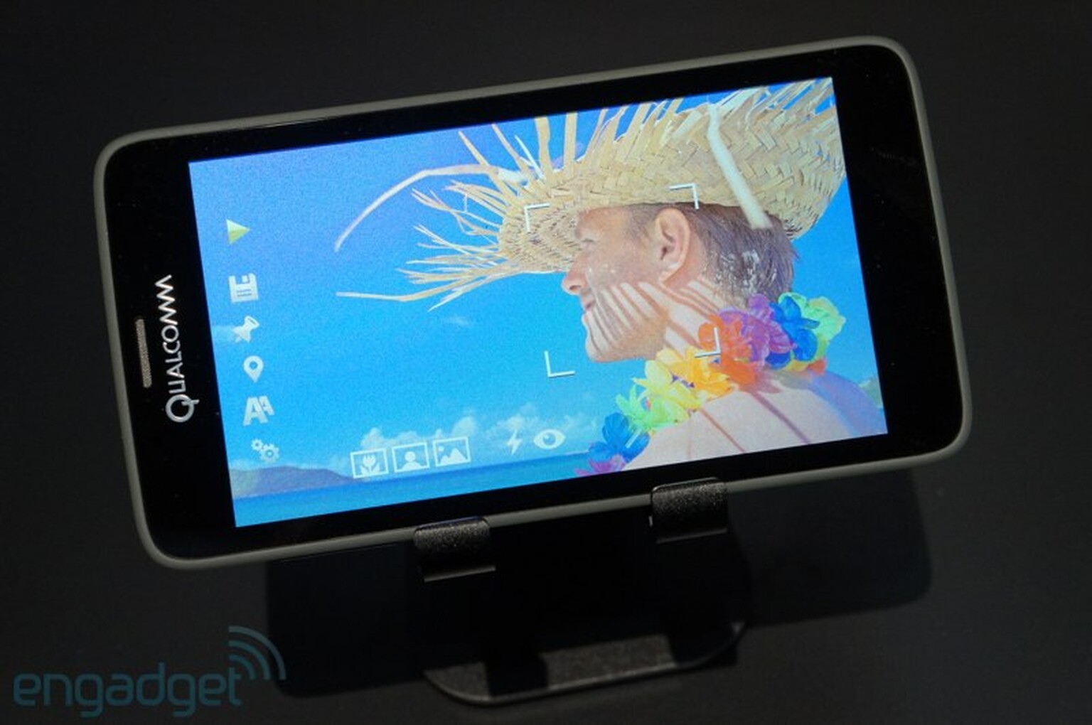 Qualcomm shows off impressive 5.1-inch 2560x1440 Mirasol display