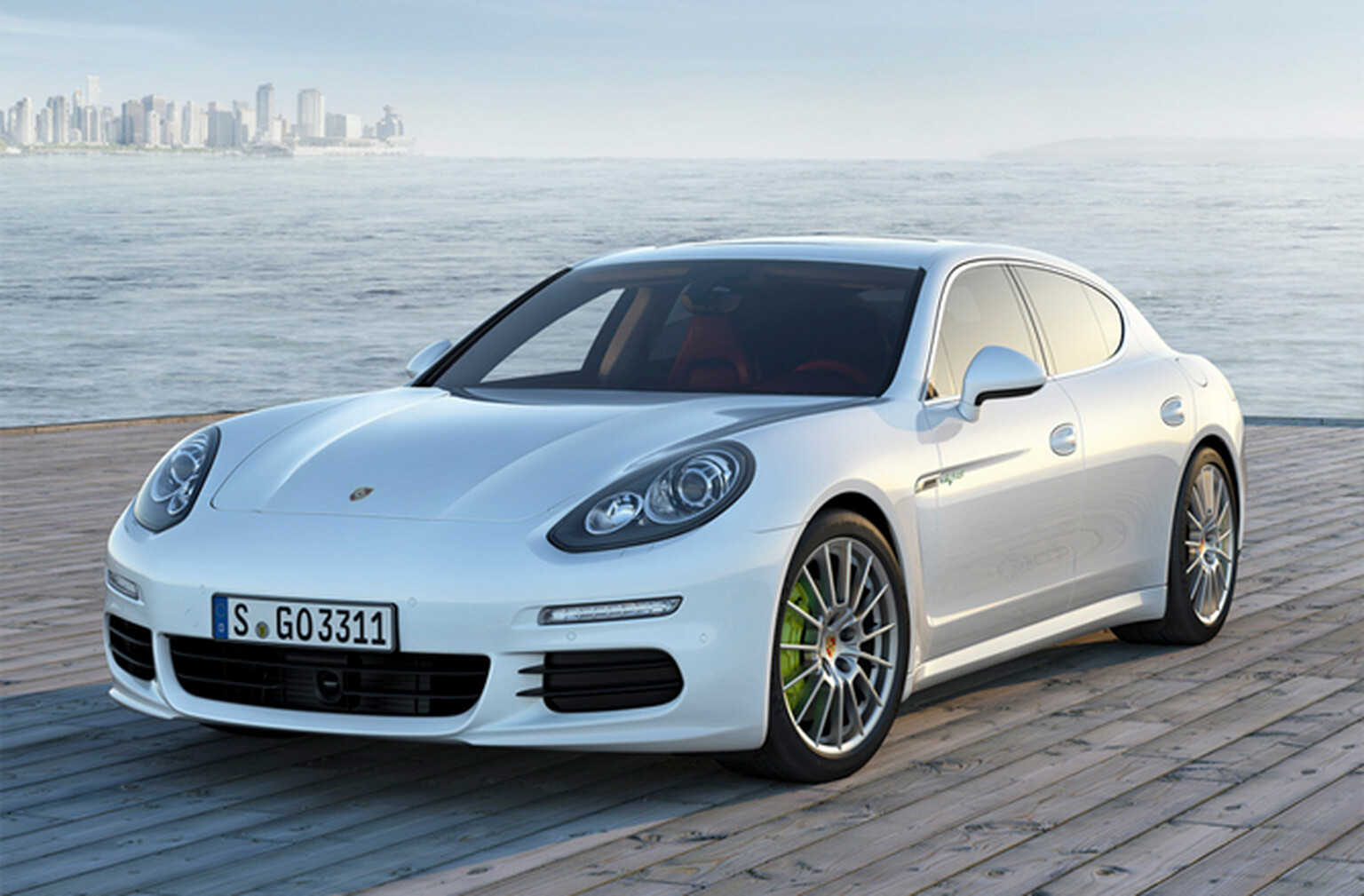 Porsche Panamera S E-Hybrid is like a Prius on meth