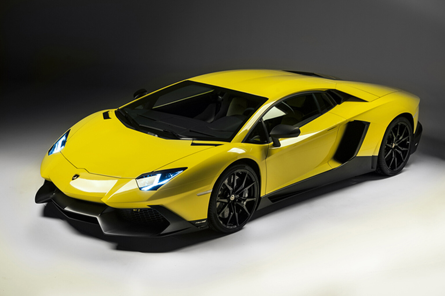Lamborghini Aventador 50th Anniversary Edition pictures emerge