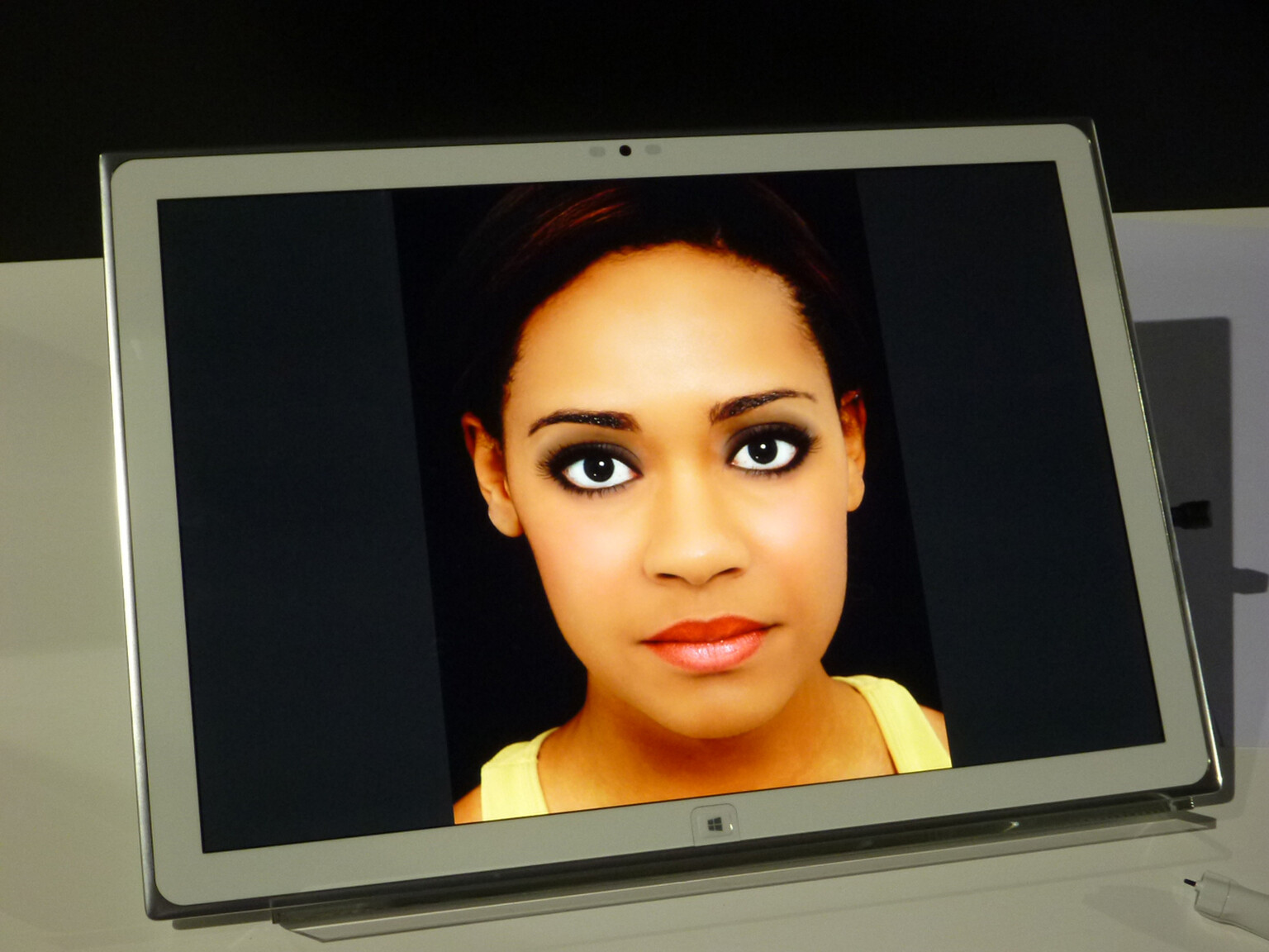 Panasonic 4K Windows 8 Pro tablet hands-on: updated with video