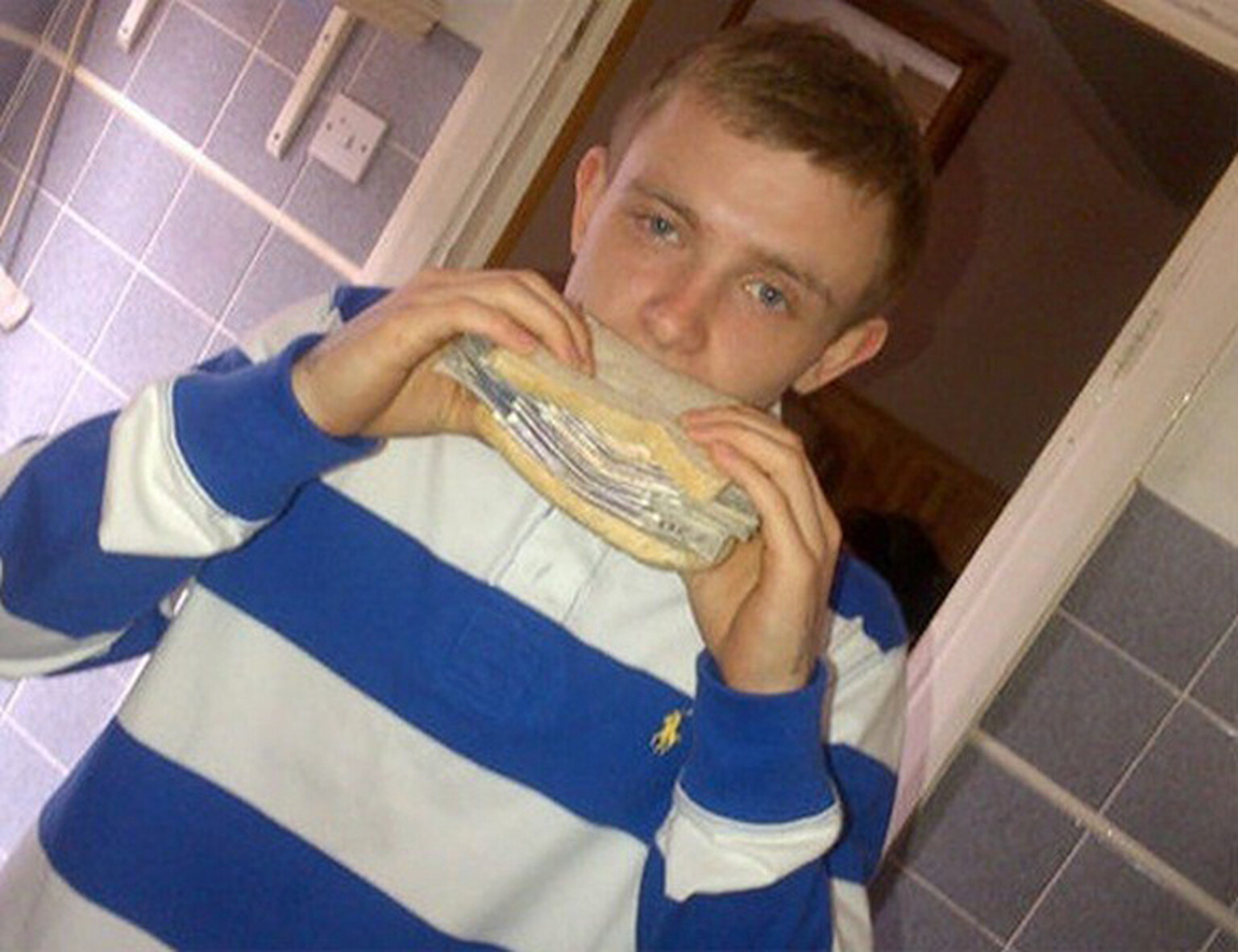 Car thieves caught after posting images of 'cash sandwich'