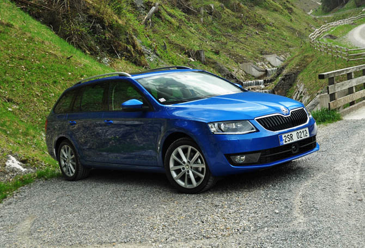 2013 Skoda Octavia Estate Review