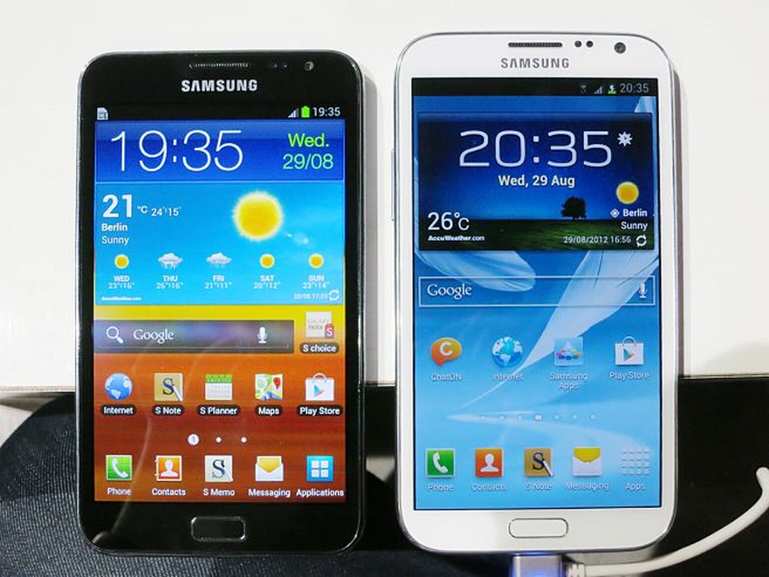 Samsung Galaxy Note VS Samsung Galaxy Note 2 video