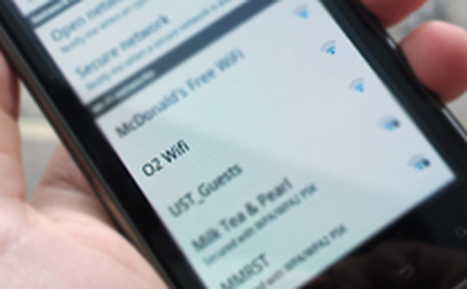 How to find free WiFi hotspots in the UK