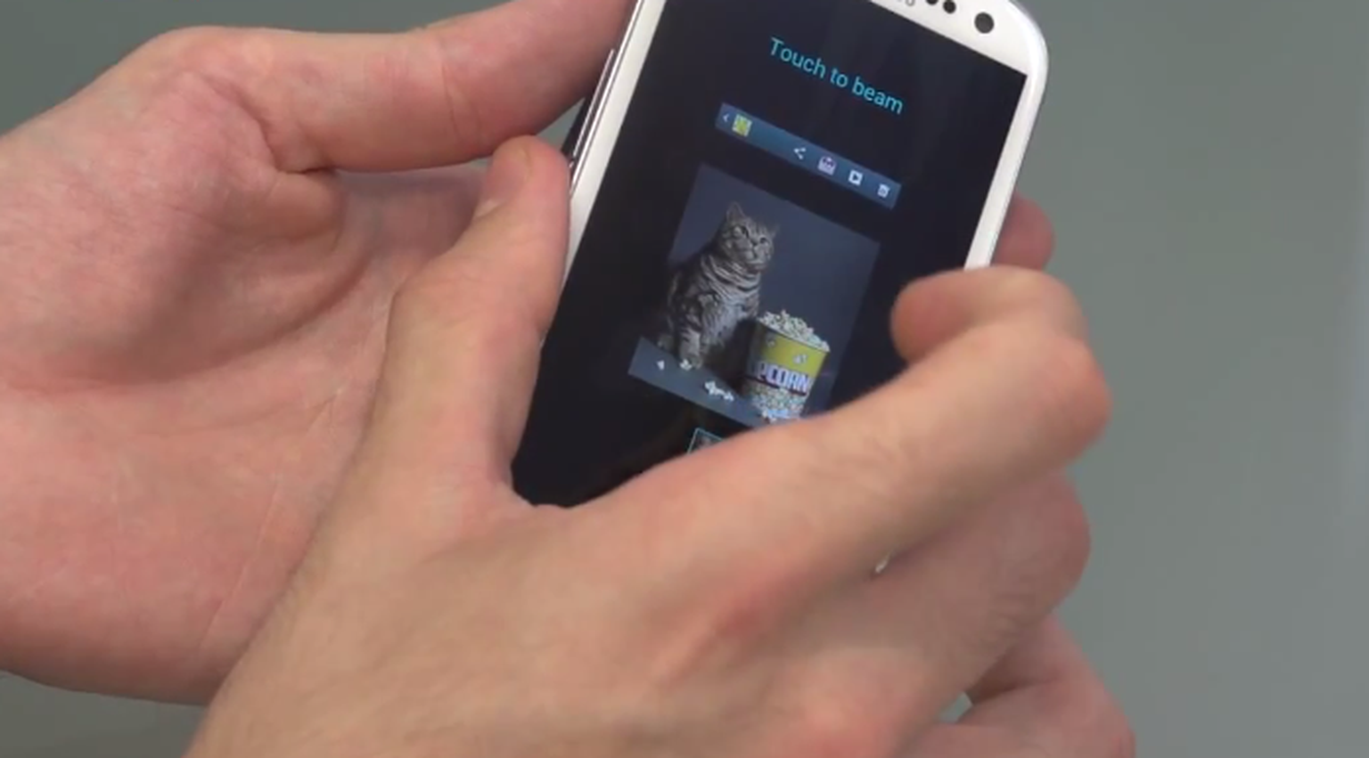 Samsung Galaxy S3 S-Beam demo video