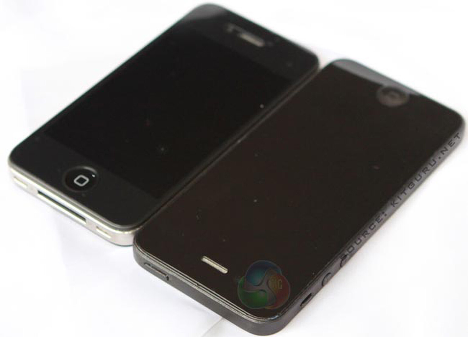 Assembled iPhone 5 prototype appears alongside iPhone 4S