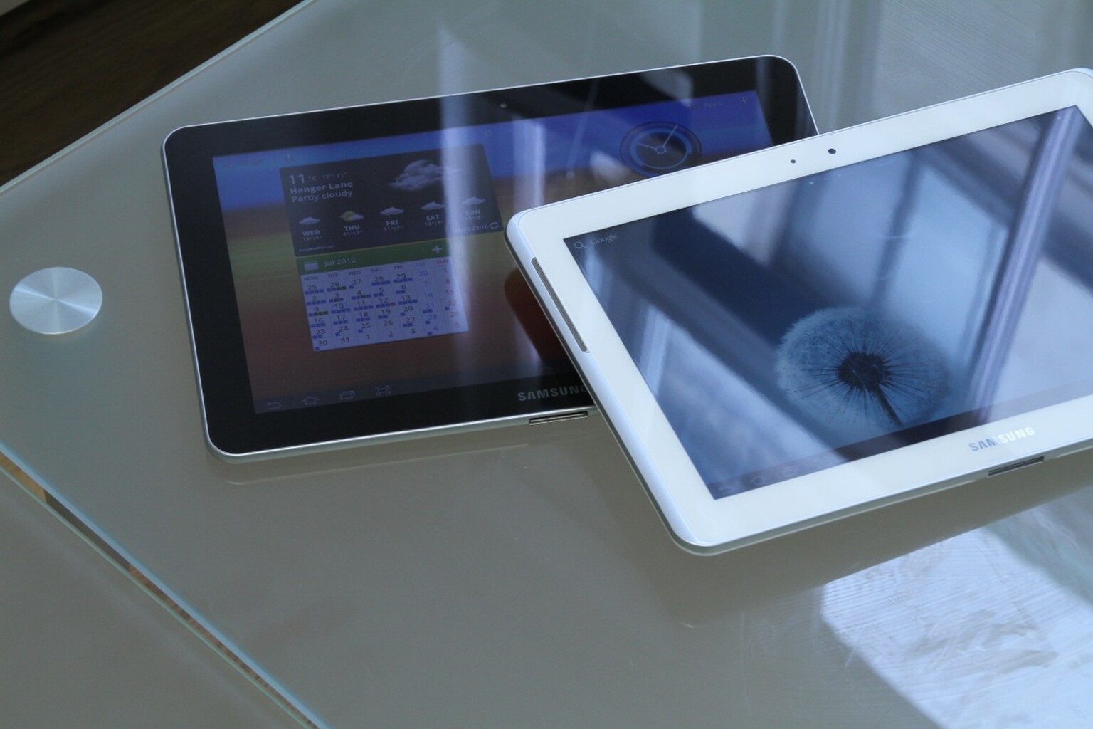 Samsung Galaxy Tab 10.1 vs Samsung Galaxy Tab 2 (10.1) Video