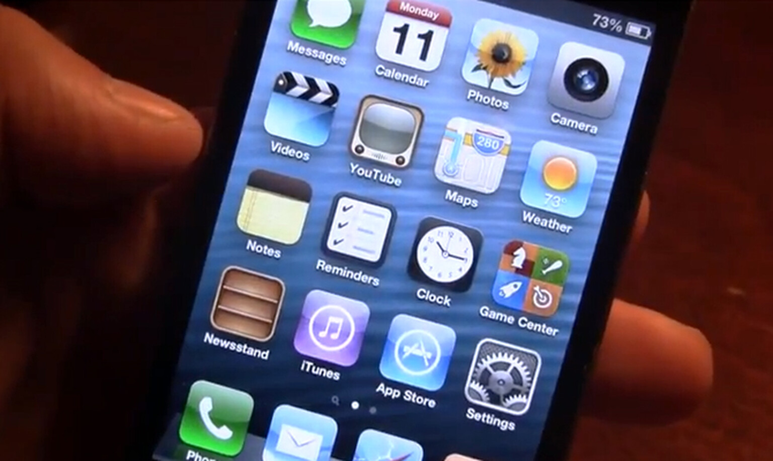 iOS 6 video reveals new features