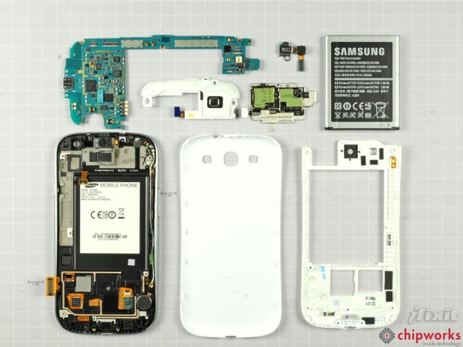 Samsung Galaxy S3 teardown video, looks painful