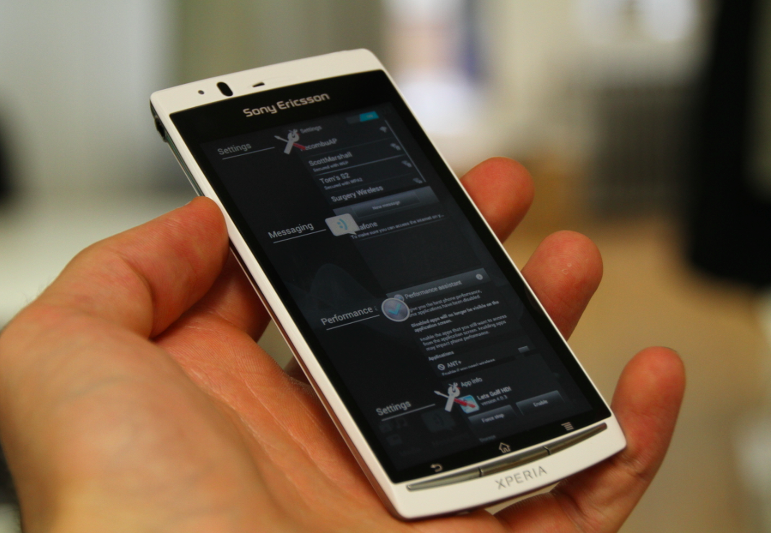 Sony Ericsson Xperia arc S Ice Cream Sandwich walkthrough video